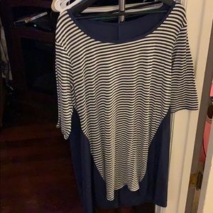 Navy and off white stripe long top